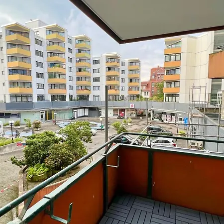 In Linden - Stadtleben - 68qm, Kueche, Bad, 2 Balkons, 5 Personen, Wifi *