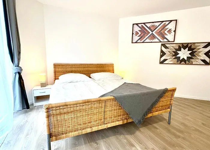 In Linden - Stadtleben - 68qm, Kueche, Bad, 2 Balkons, 5 Personen, Wifi *