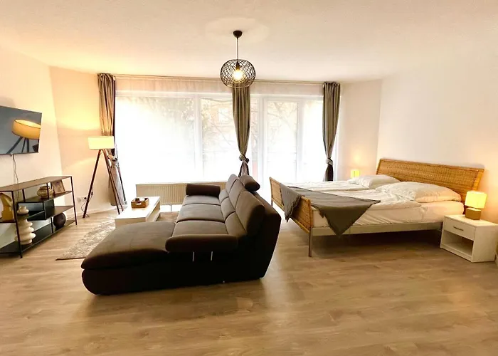 In Linden - Stadtleben - 68qm, Kueche, Bad, 2 Balkons, 5 Personen, Wifi * 하노버