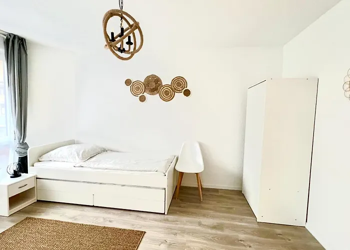 In Linden - Stadtleben - 68qm, Kueche, Bad, 2 Balkons, 5 Personen, Wifi